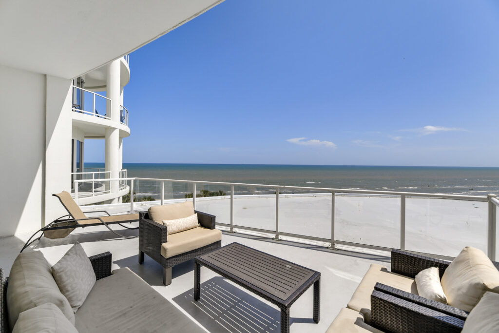 The Ultimate Insider Guide to Diamond Beach Resort Galveston 8 Galveston vacation rental Beach view balcony penthouse