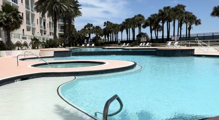 The Ultimate Guide to Diamond Beach Water Amenities: From the Lazy River to Private Beach Access